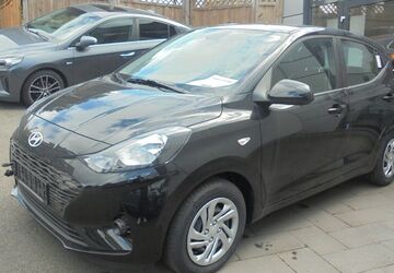 Hyundai i10 8.000 km 17.490 &euro; Radevormwald 42477