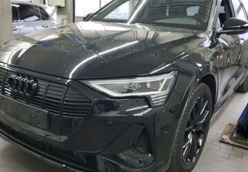 Audi e-tron 31.711 km 33.640 &euro; Hagen 58091