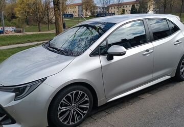 Toyota Corolla 33.700 km 24.850 &euro; Hagen 58093