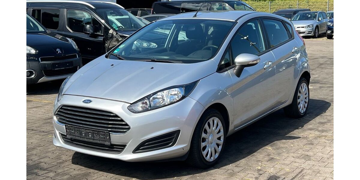 Ford Fiesta 126.422 km 4.400 &euro; Hagen 58135