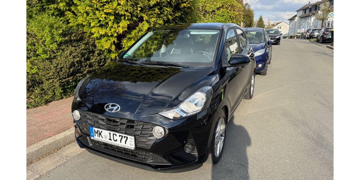 Hyundai i10 12.900 km 14.500 &euro; Lüdenscheid 58509