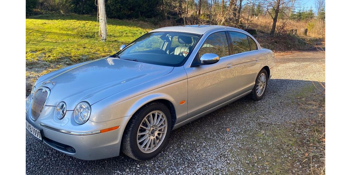 Jaguar S-Type 94.000 km 10.400 &euro; Olpe 57462
