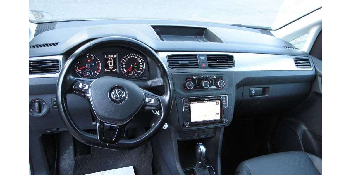 VW Caddy 1,4TGI Maxi CNG Trendl AHK Flügel WS-Heiz 34.000 km 18.987 &euro; Bergneustadt 51702