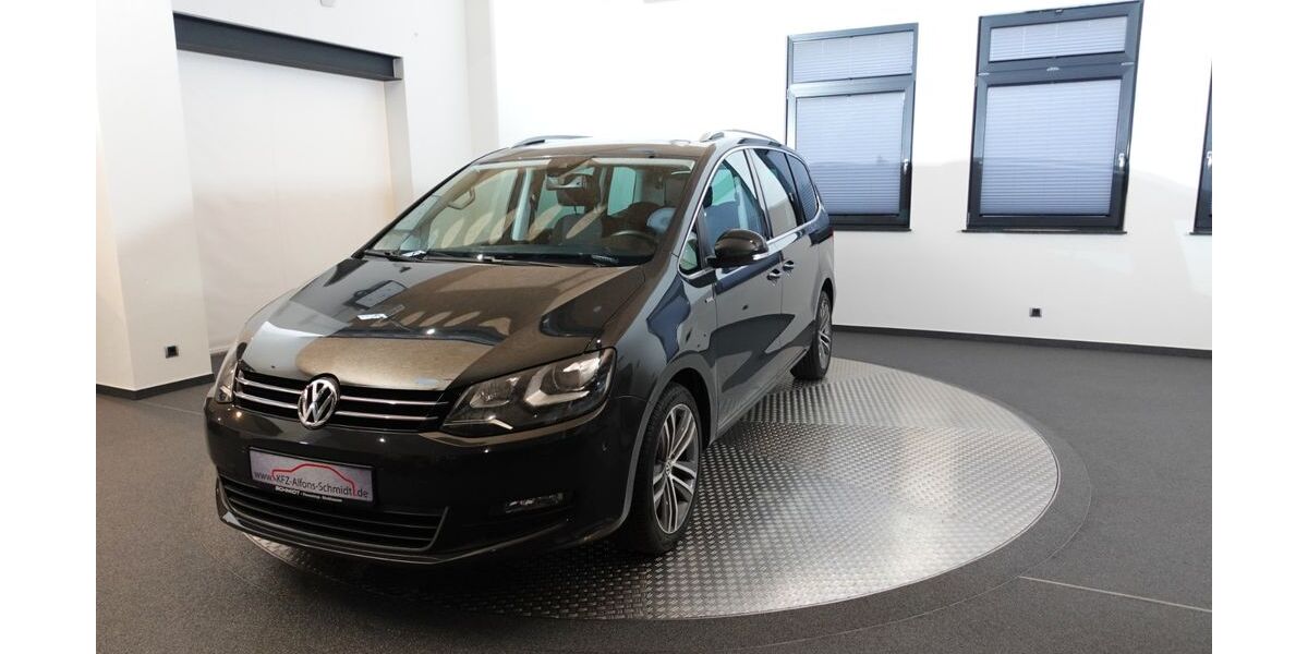 VW Sharan 241.000 km 12.900 &euro; Finnentrop - Rönkhausen 57413