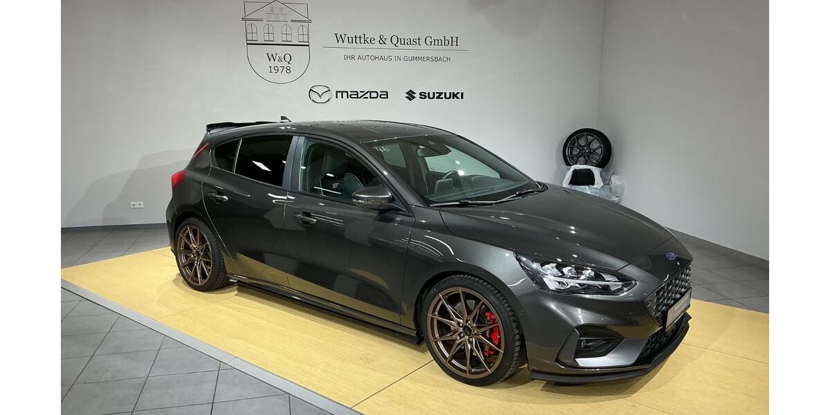 Ford Focus 27.300 km 27.390 &euro; Gummersbach 51645