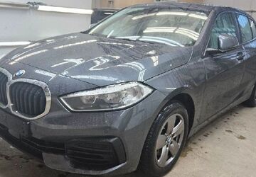 BMW 118 127.000 km 15.749 &euro; Gummersbach (Zwischen Toom Markt und ATU) 51645