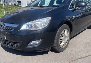 Opel Astra 177.000 km 3.950 &euro; Meinerzhagen 58540