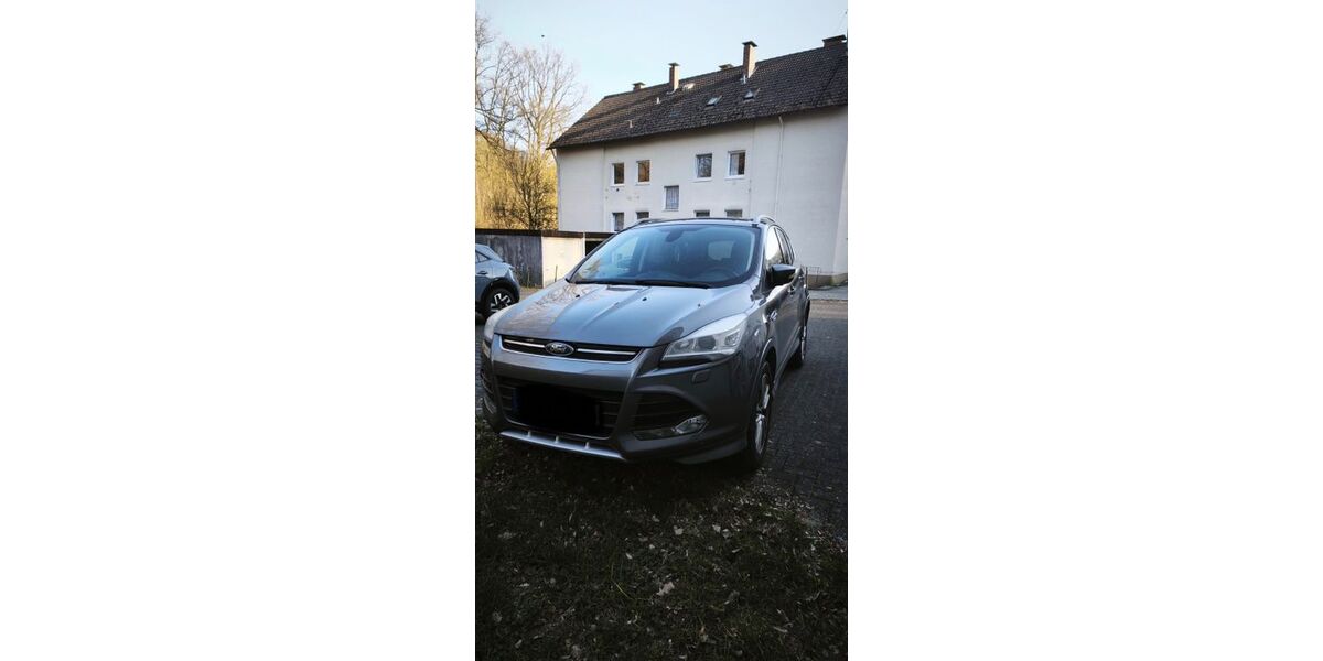 Ford Kuga 151.358 km 10.700 &euro; Gummersbach 51645