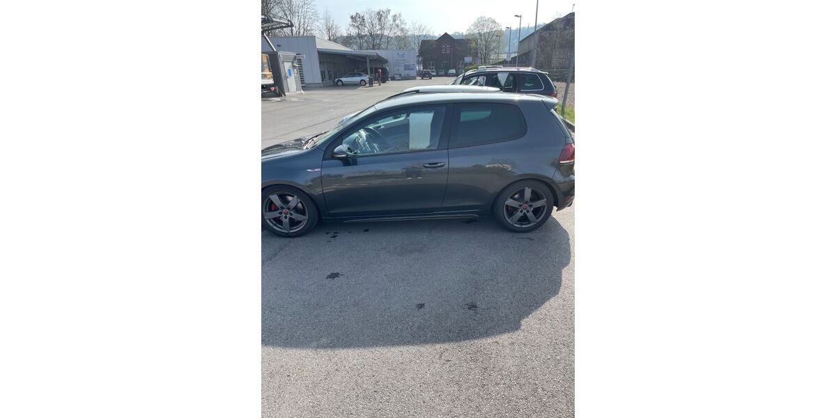 VW Golf 206.000 km 6.999 &euro; Wetter 58300