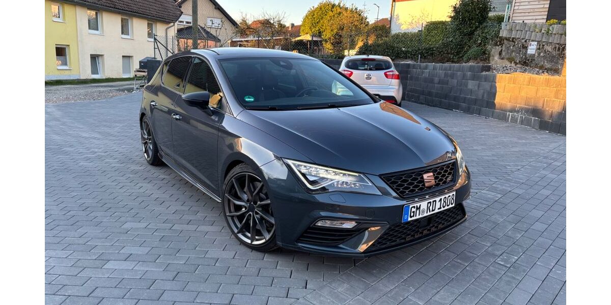 Seat Leon 82.000 km 21.800 &euro; Marienheide 51709