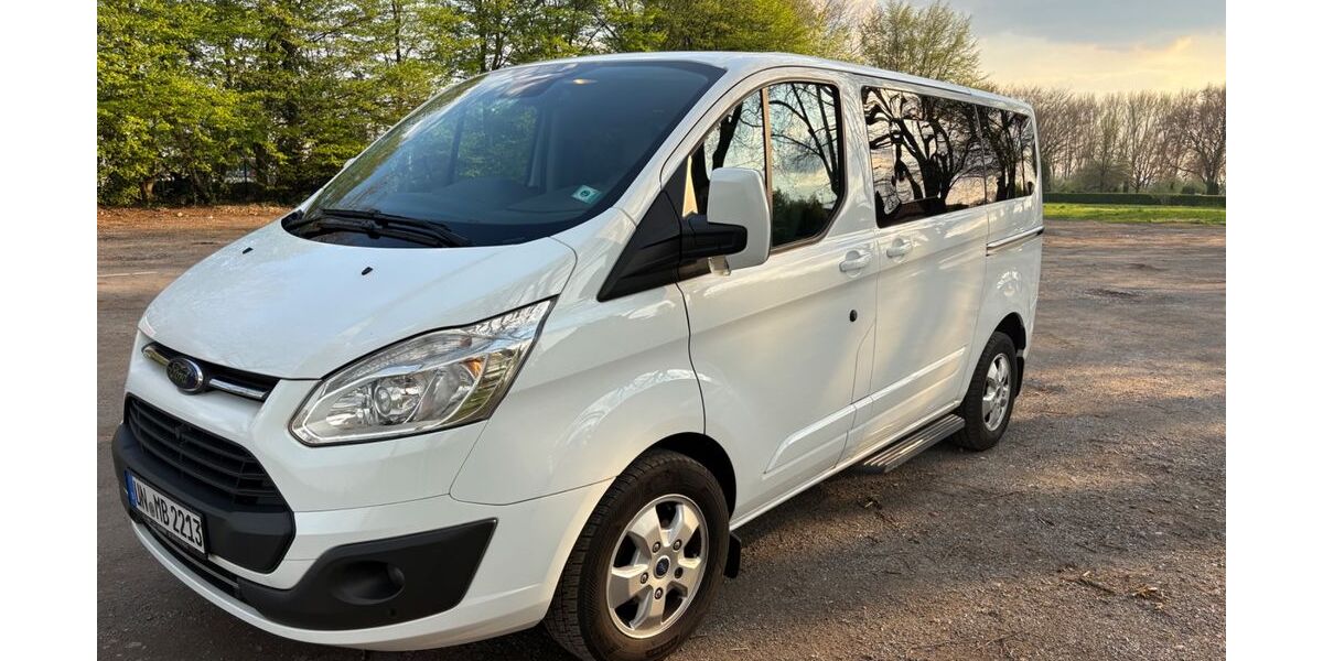Ford Tourneo Custom 144.000 km 22.990 &euro; Schwerte 58239