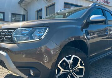 Dacia Duster 57.000 km 11.949 &euro; Gummersbach (Zwischen Toom Markt und ATU) 51645