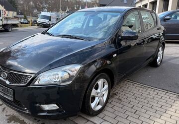 Kia ceed / Ceed 149.999 km 4.900 &euro; Lüdenscheid 58515