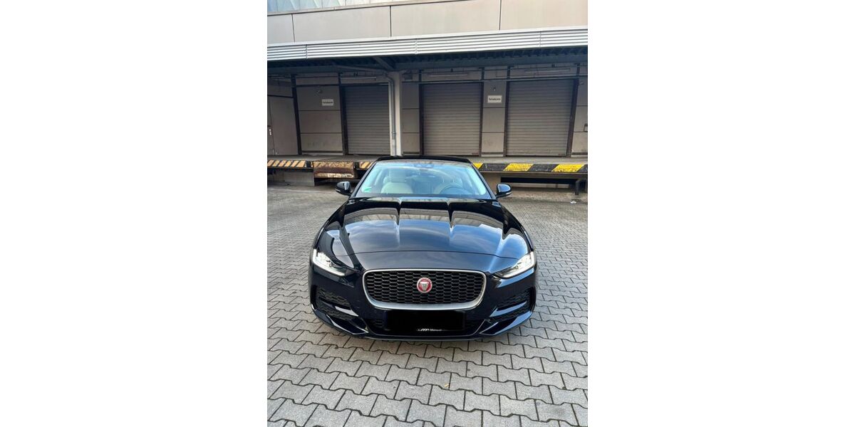 Jaguar XE 50.500 km 22.999 &euro; Hagen 58095