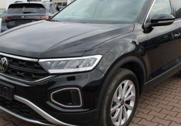 VW T-Roc 6.654 km 28.470 &euro; Attendorn 57439
