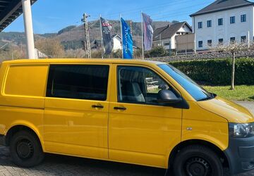 VW T5 Transporter 113.000 km 9.900 &euro; Finnentrop 57413