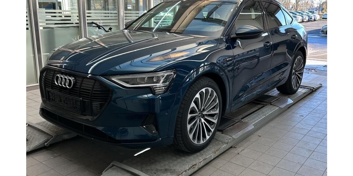 Audi e-tron 45.369 km 36.665 &euro; Hagen 58091