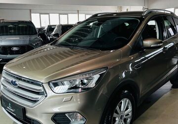 Ford Kuga 75.000 km 13.990 &euro; Lüdenscheid 58507