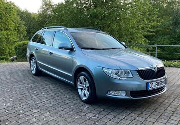 Skoda Superb 173.000 km 8.450 &euro; Drolshagen 57489