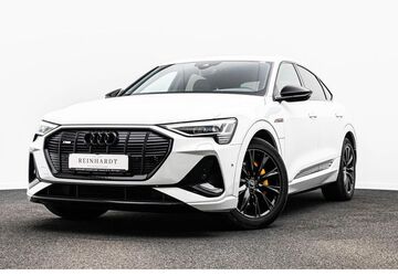 Audi e-tron 46.778 km 29.560 &euro; Hagen 58091