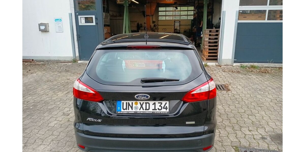 Ford Focus 107.000 km 5.700 &euro; Schwerte 58239