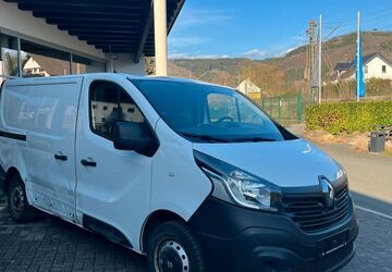 Renault Trafic 69.200 km 10.450 &euro; Finnentrop 57413