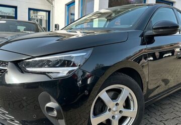 Opel Corsa 138.000 km 9.949 &euro; Gummersbach (Zwischen Toom Markt und ATU) 51645