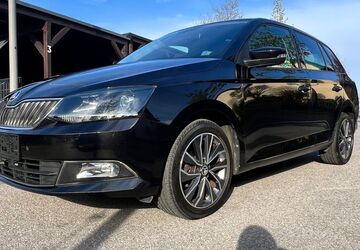 Skoda Fabia 134.820 km 7.999 &euro; Halver 58553