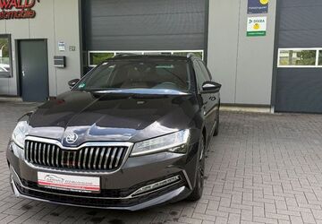Skoda Superb 92.000 km 29.990 &euro; Finnentrop 57413