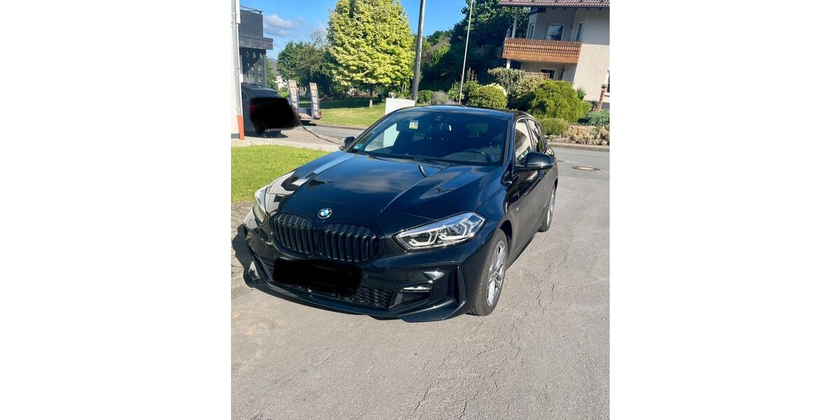 BMW 118 10.850 km 26.499 &euro; Sundern 59846