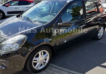 Renault Clio 84.900 km 3.500 &euro; Lüdenscheid 58515