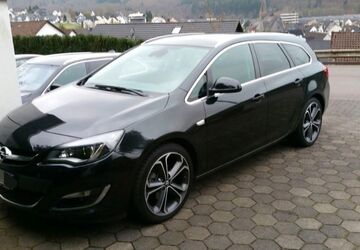 Opel Astra 160.000 km 8.250 &euro; Finnentrop 57413