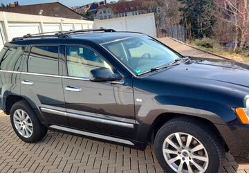 Jeep Grand Cherokee 268.000 km 7.900 &euro; Lüdenscheid 58509