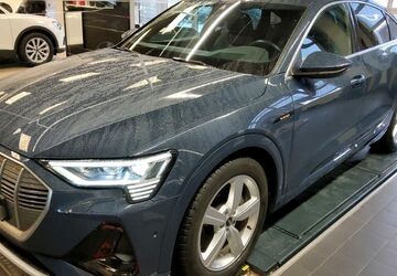Audi e-tron 54.326 km 37.415 &euro; Hagen 58091