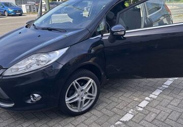 Ford Fiesta 147.500 km 3.750 &euro; Lüdenscheid 58511