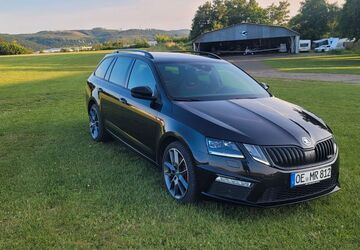 Skoda Octavia 104.000 km 21.900 &euro; Finnentrop 57413