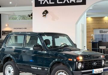 Lada Taiga 52.000 km 11.999 &euro; Gevelsberg 58285
