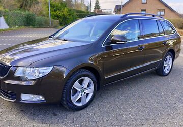 Skoda Superb 262.000 km 7.400 &euro; Reichshof 51580