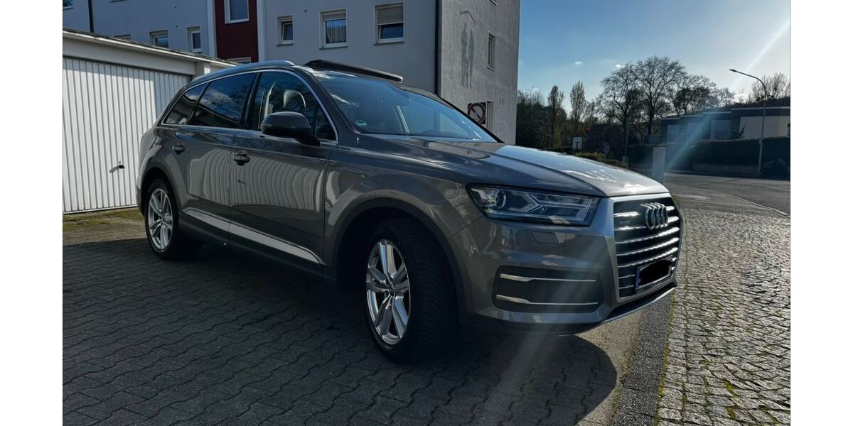 Audi Q7 286.000 km 21.499 &euro; Hagen 58119