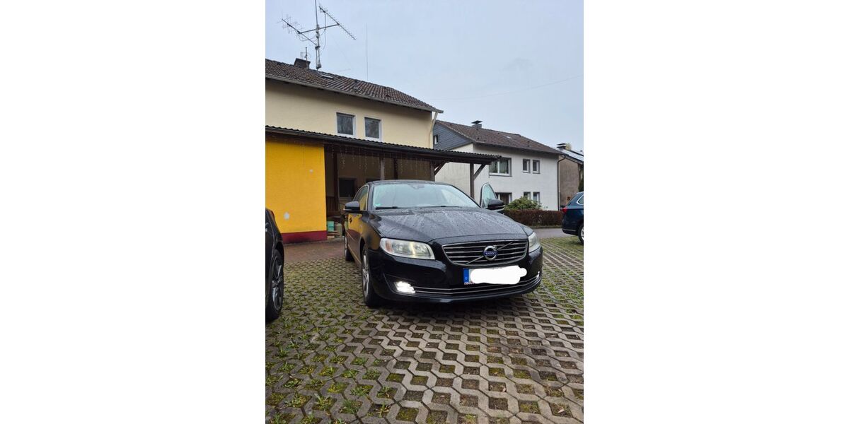 Volvo V70 141.450 km 10.000 &euro; Hemer 58675
