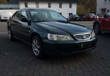 Honda Accord 203.005 km 2.999 &euro; Gummersbach-Rebbelroth 51645