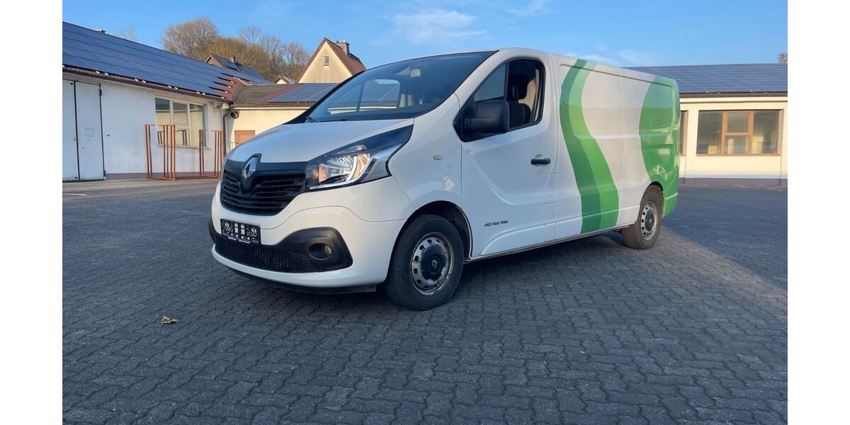 Renault Trafic 129.000 km 12.650 &euro; Sundern 59846