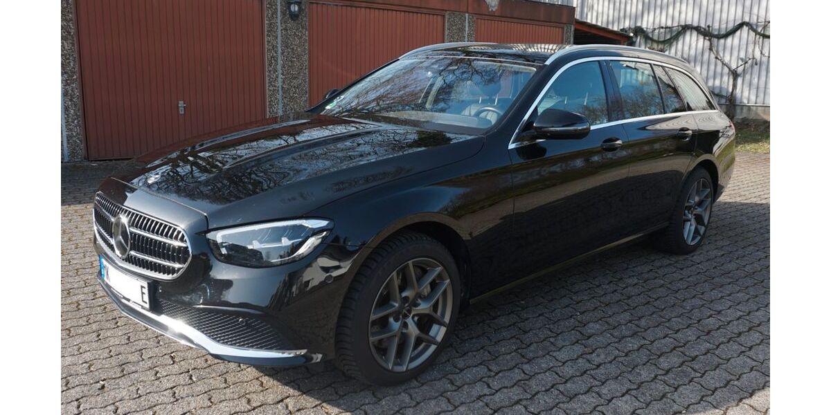 Mercedes-Benz E 300 83.459 km 32.500 &euro; Neuenrade 58809