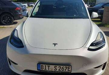 Tesla Model Y 66.000 km 32.600 &euro; Gummersbach 51643
