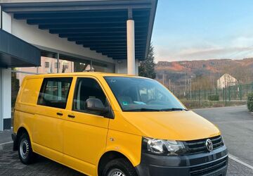 VW T5 Transporter 121.000 km 9.750 &euro; Finnentrop 57413