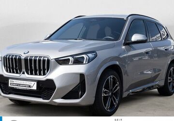 BMW X1 7.300 km 40.890 &euro; Wipperfürth/Hämmern 51688