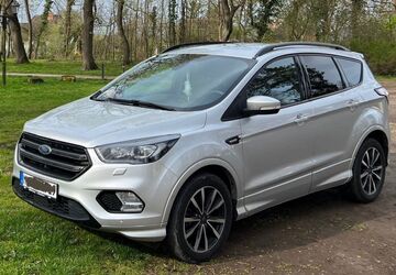 Ford Kuga 77.340 km 21.990 &euro; Plettenberg 58840