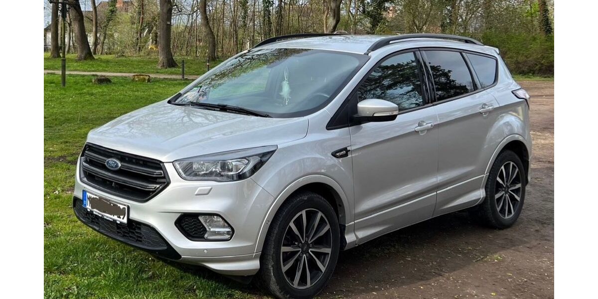 Ford Kuga 77.340 km 21.990 &euro; Plettenberg 58840