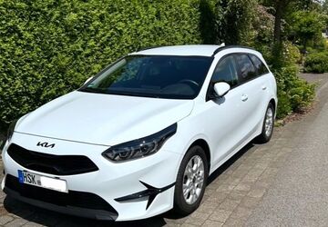 Kia ceed Sportswagon 66.000 km 17.050 &euro; Sundern 59846