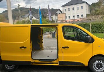 Renault Trafic 33.000 km 13.950 &euro; Finnentrop 57413